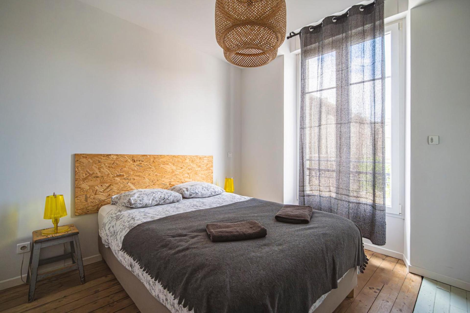 Apartamento Aux Clefs Des Sacres - La Terrasse De La Cathedrale Reims Exterior foto